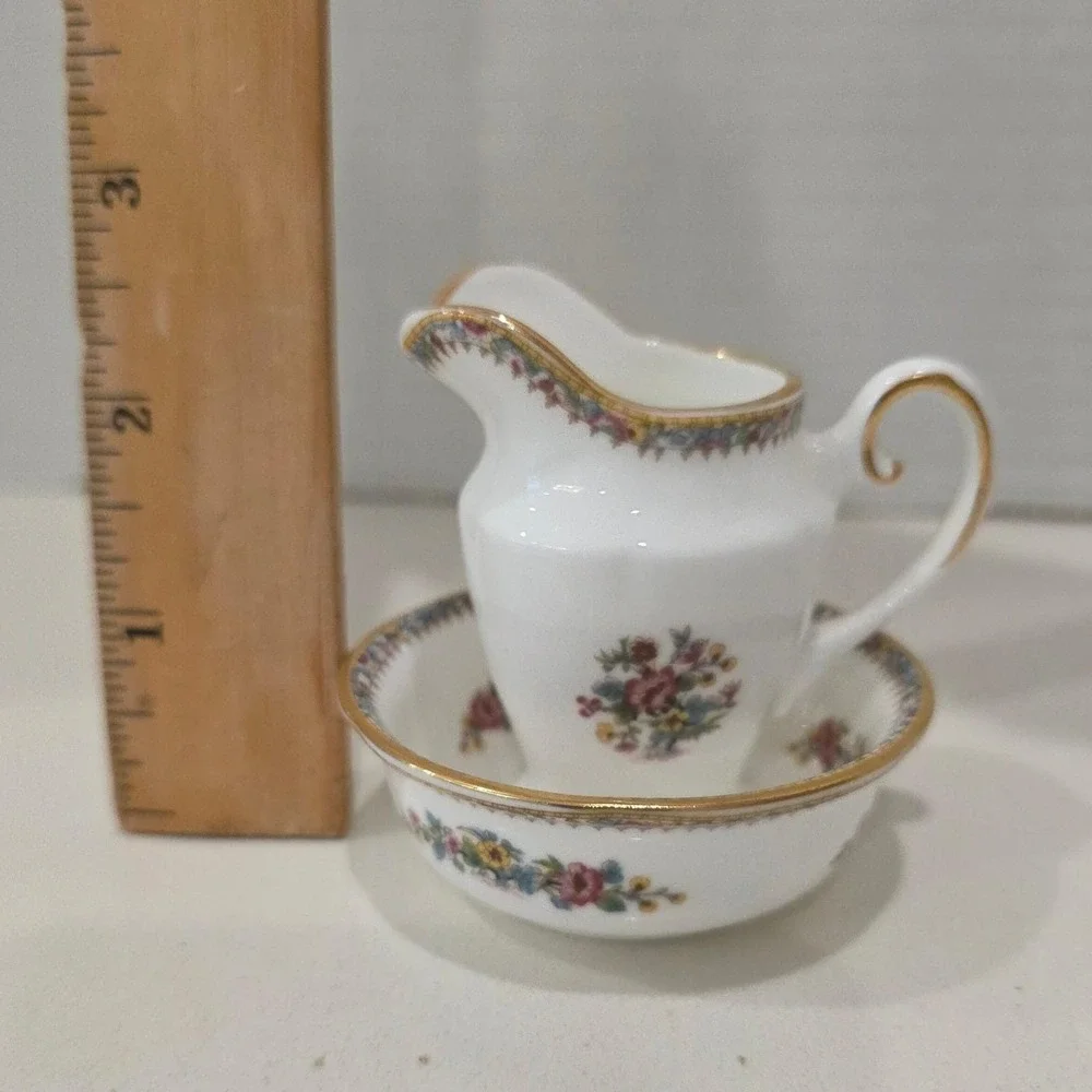 Coalport Ming Rose‎ Miniature Creamer and Sugar Bowl Set English Bone China Gold